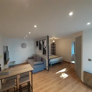 Appartement Le Ménascle, Saint-Georges-de-Luzençon